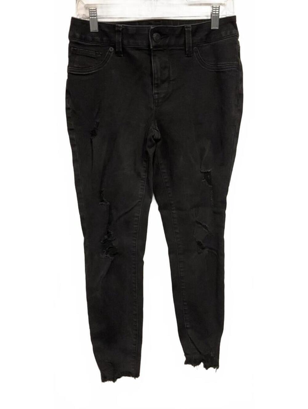 Maurices Womens Distressed Black Jeans Size M Short
